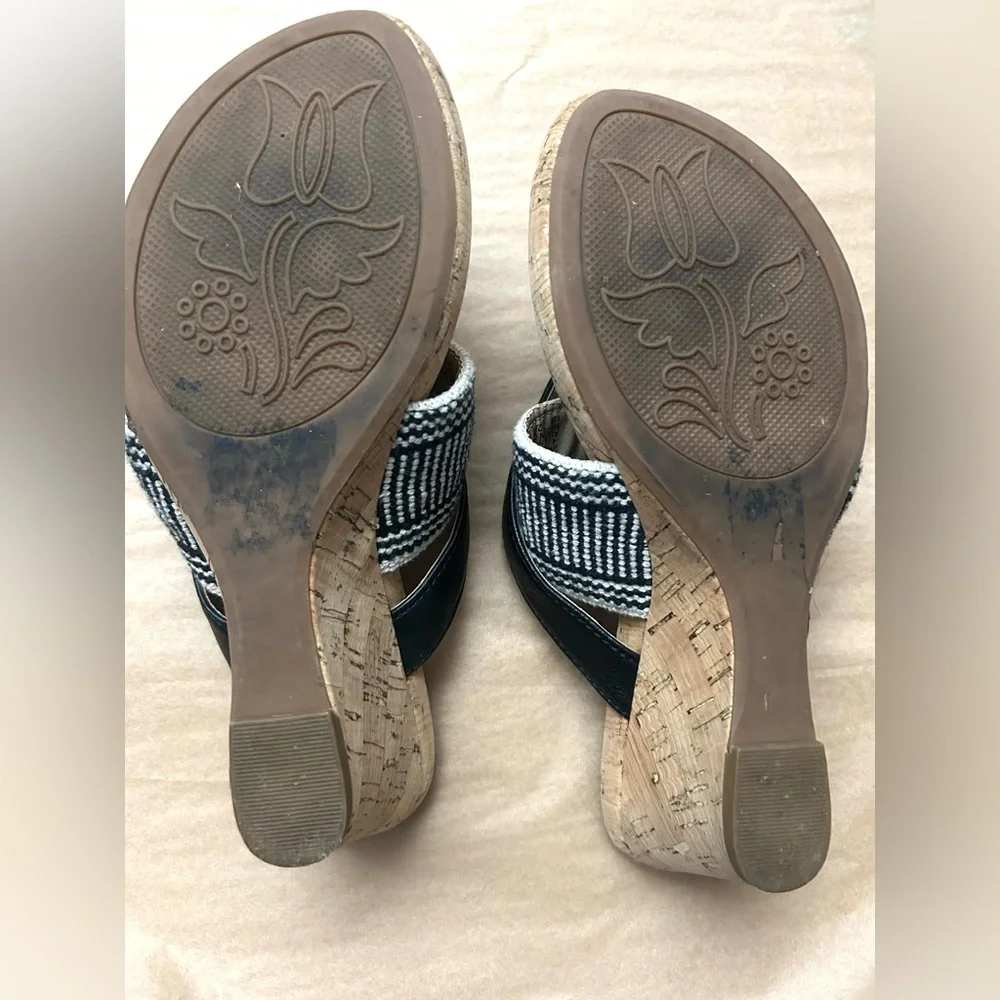White Mountain Black and Cream Wedge Sandals - Picture 7 of 12